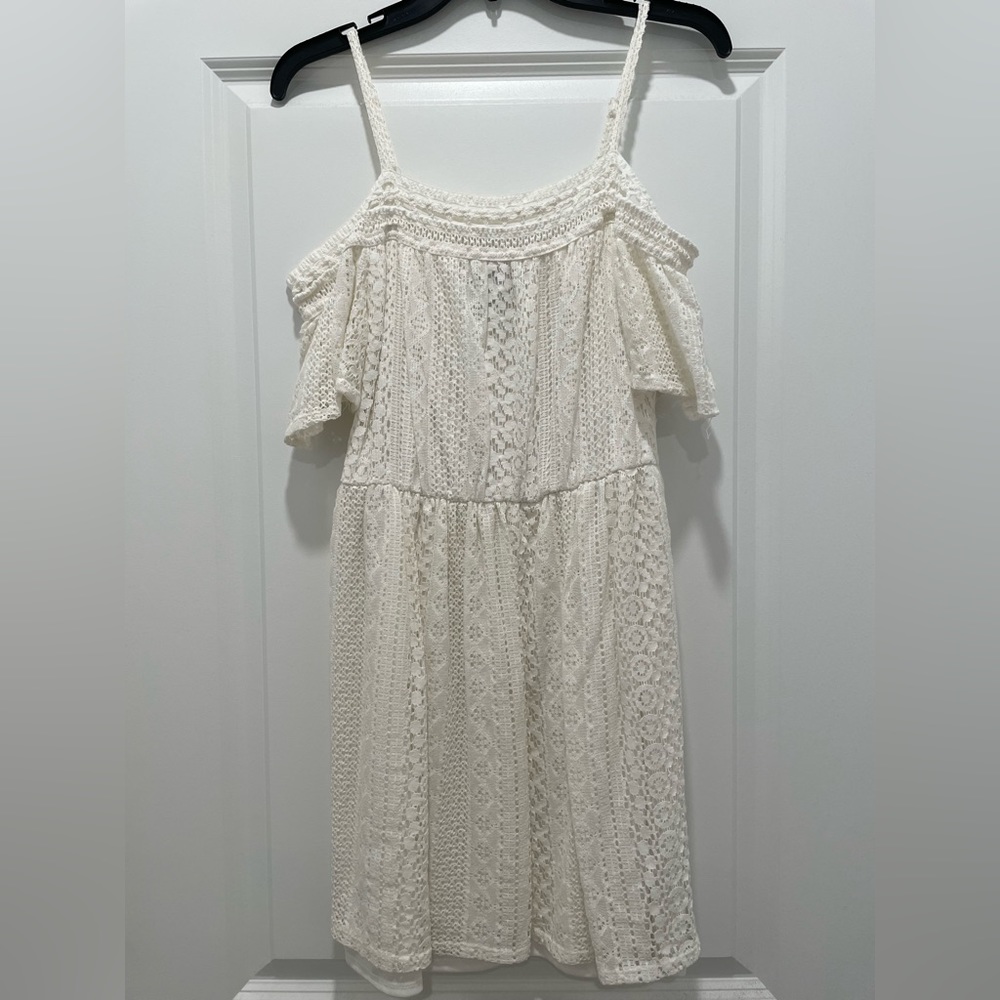 Medium white dress
